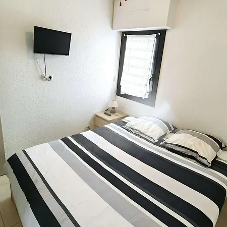 아파트 Charmant T2 Renove Pour 4 Pers, Piscine, Tennis, Parking, A 100m De La Plage - Fr-1-607-192 *