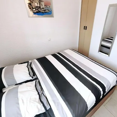 Charmant T2 Renove Pour 4 Pers, Piscine, Tennis, Parking, A 100m De La Plage - Fr-1-607-192 *